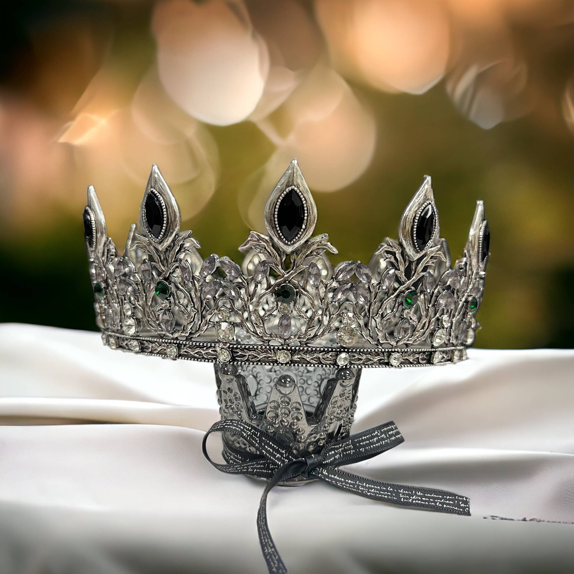 Vintage silver king crown, black gemstone crown, gothic king crown, silver crown with black gems, regal gothic crown, silver and black gem king crown.